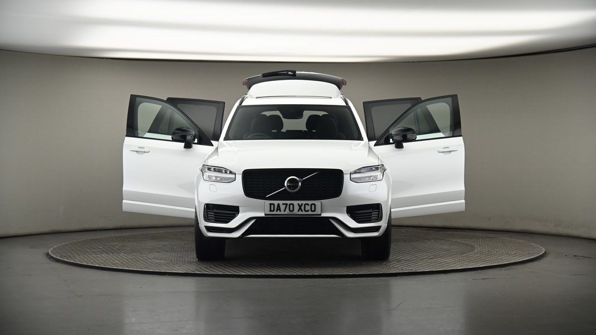 More views of Volvo XC90