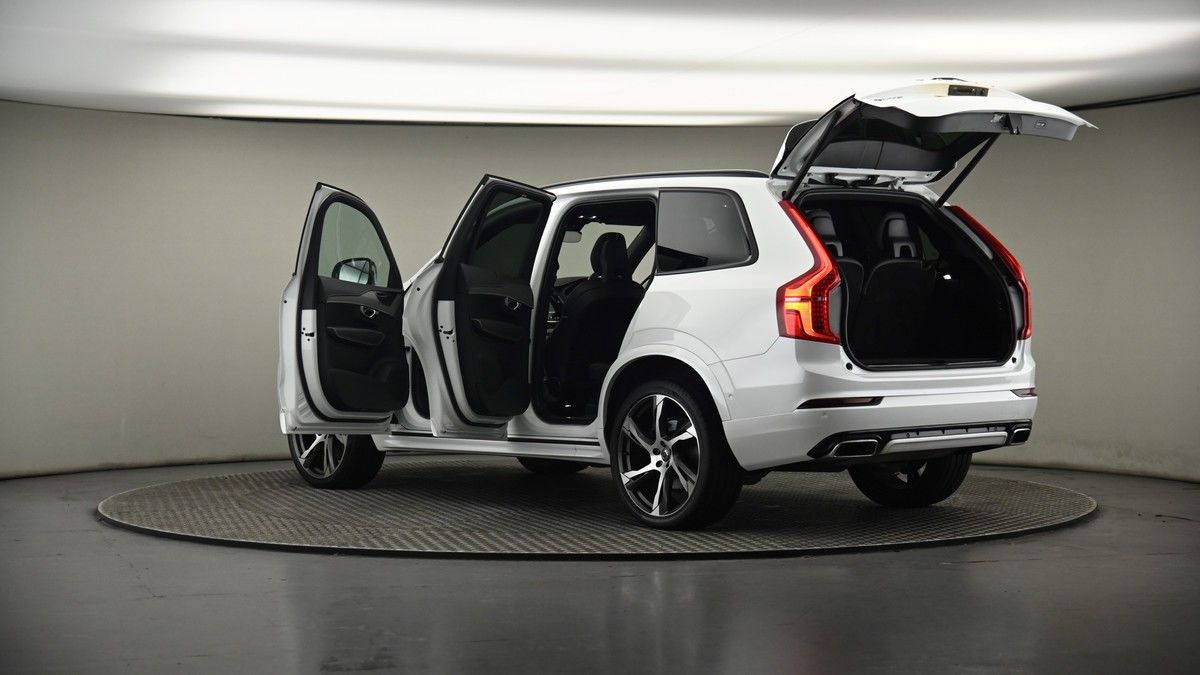 More views of Volvo XC90