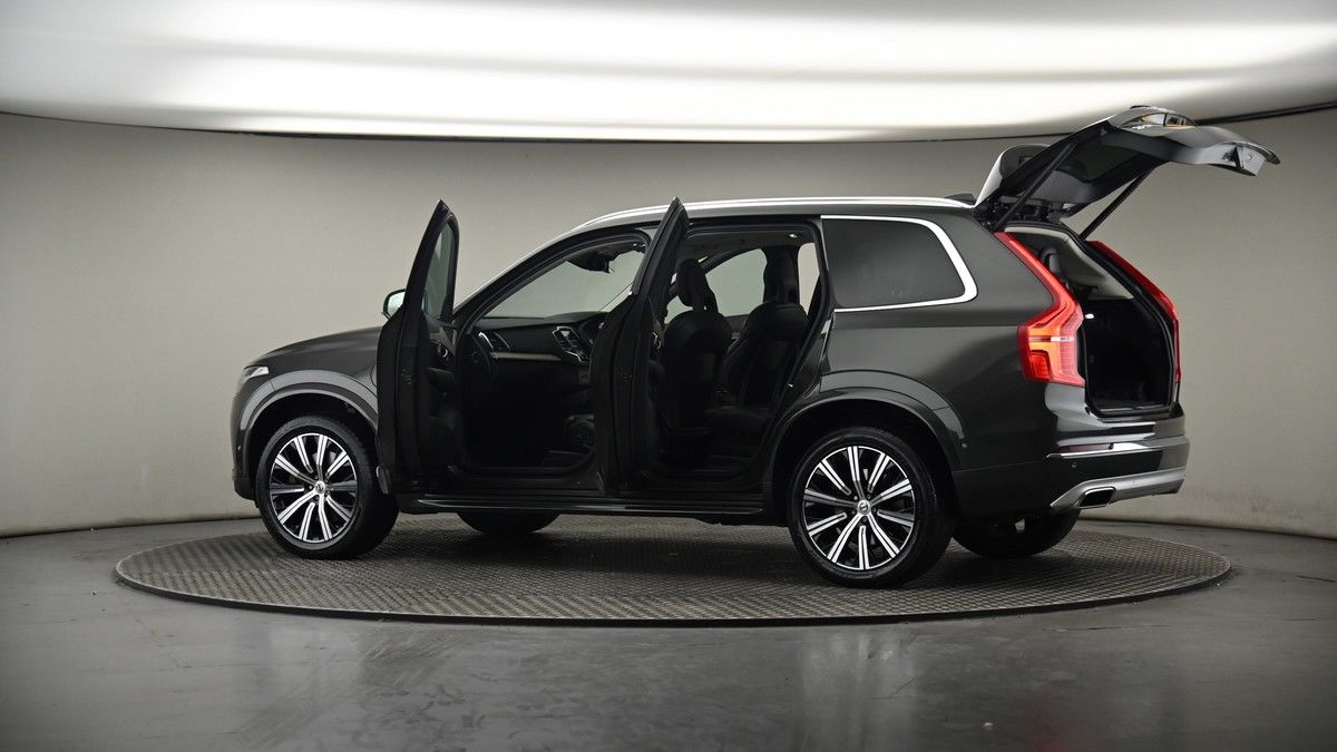 More views of Volvo XC90