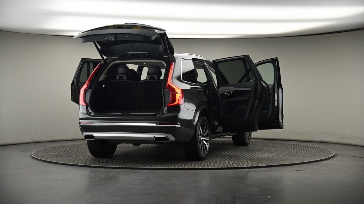 More views of Volvo XC90