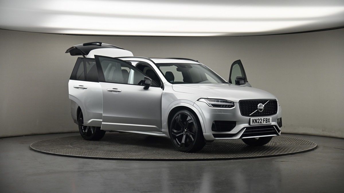 More views of Volvo XC90