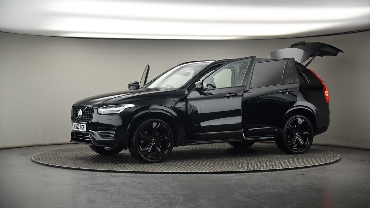 More views of Volvo XC90