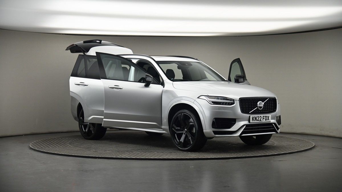 More views of Volvo XC90