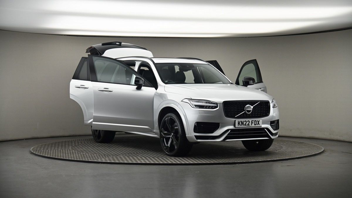 More views of Volvo XC90