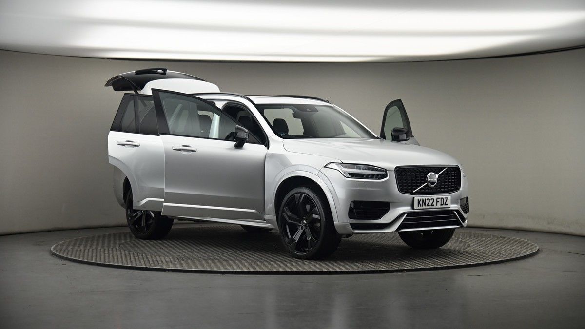 More views of Volvo XC90