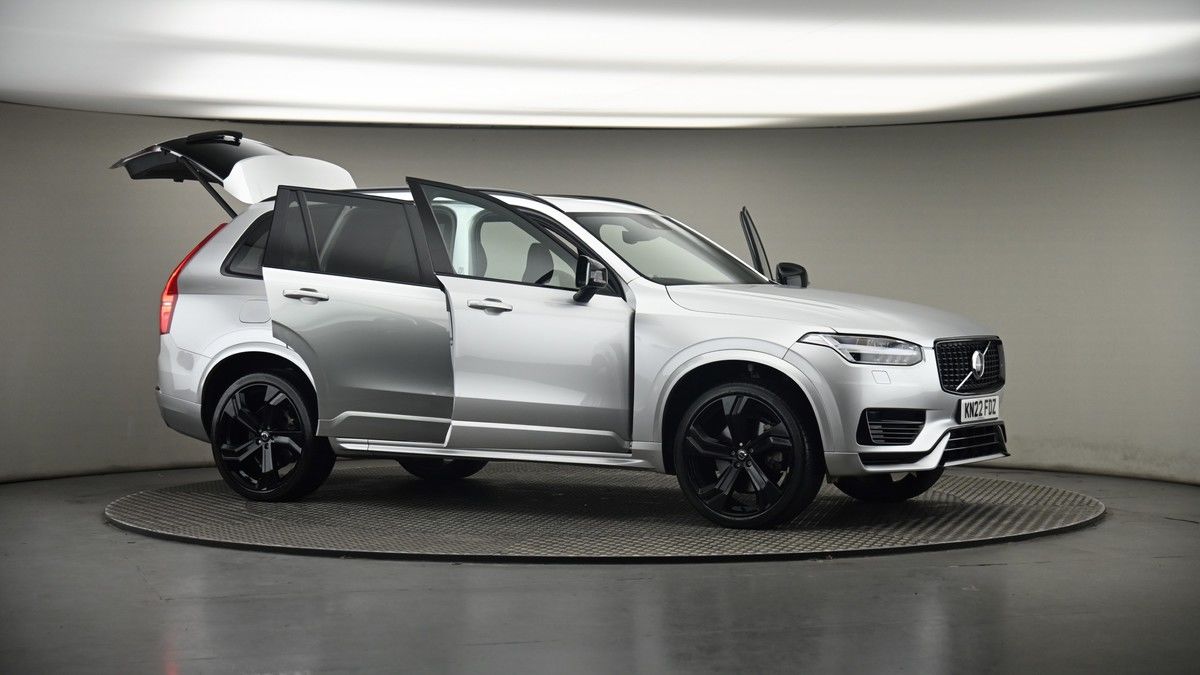 More views of Volvo XC90