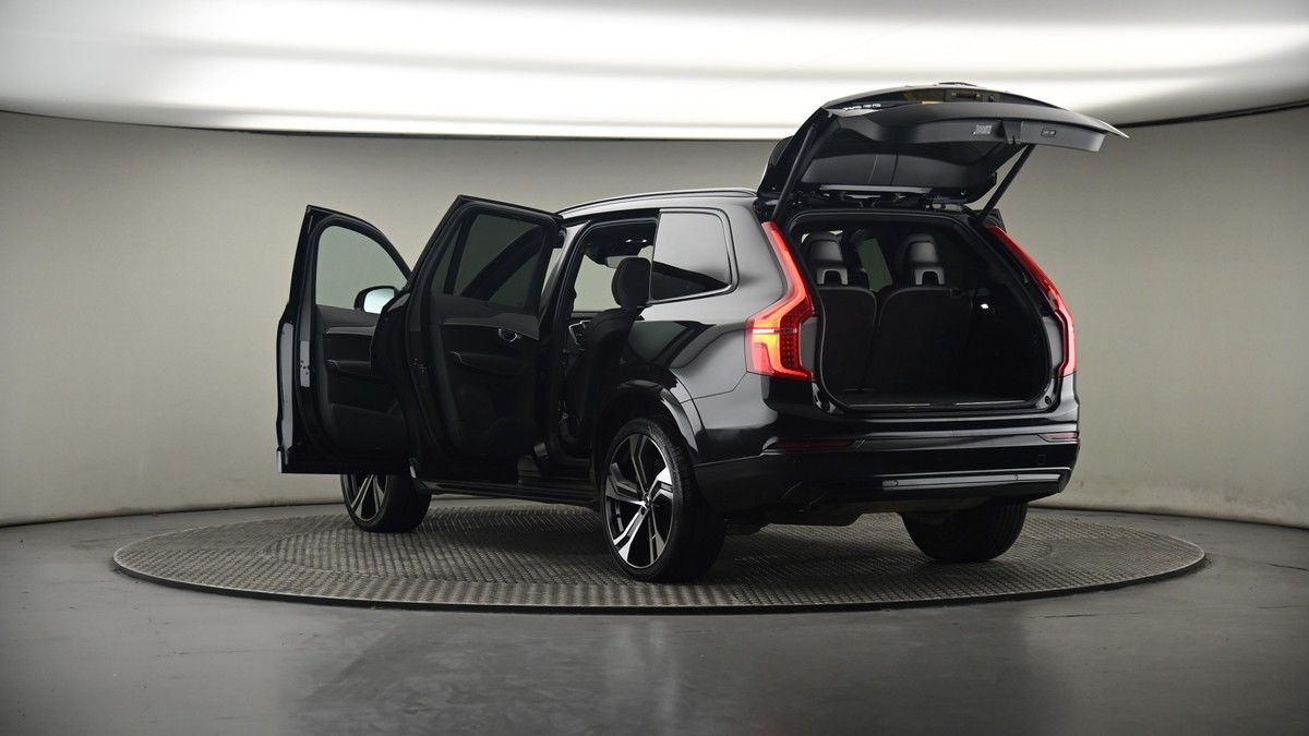 Volvo XC90 Image 8