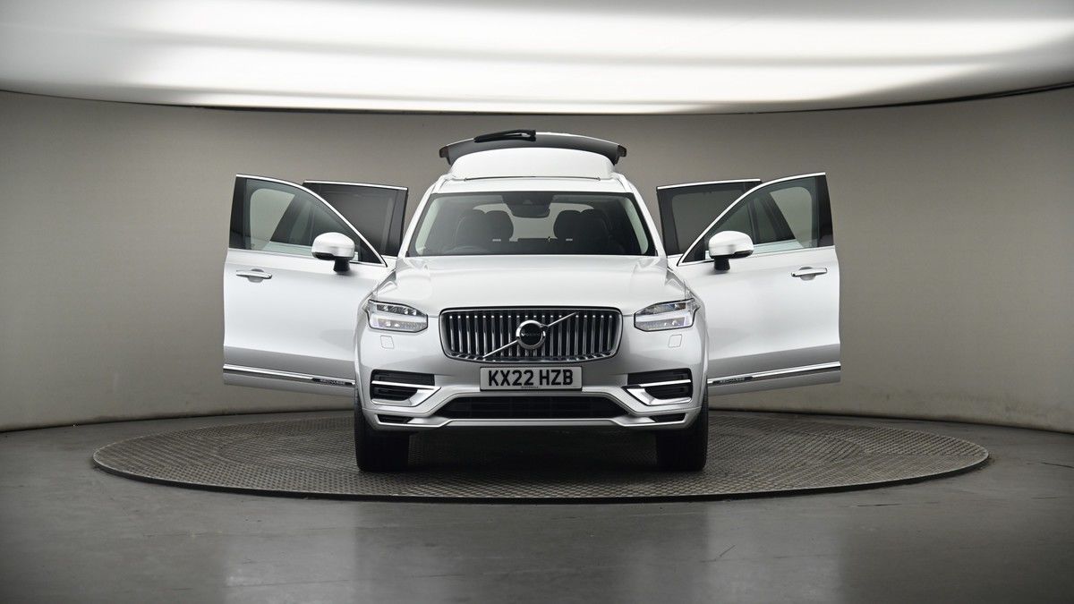 More views of Volvo XC90