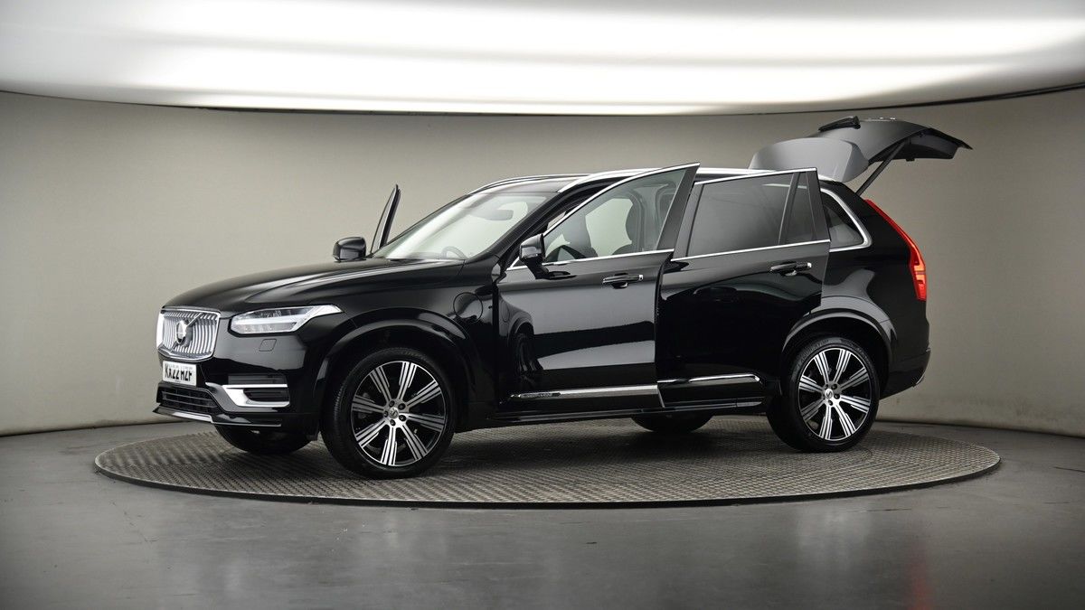 More views of Volvo XC90