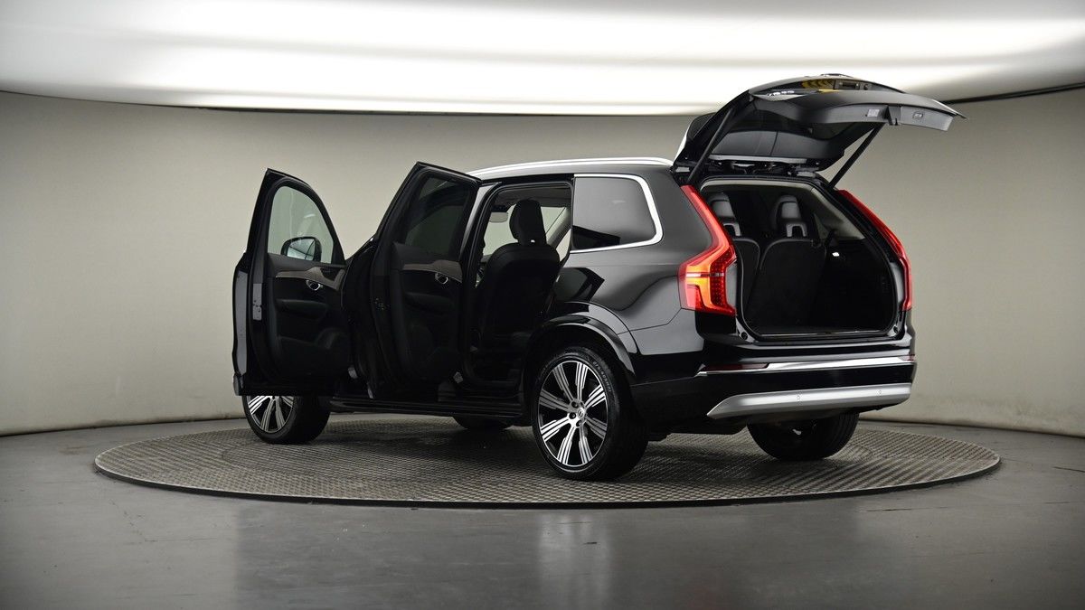 More views of Volvo XC90