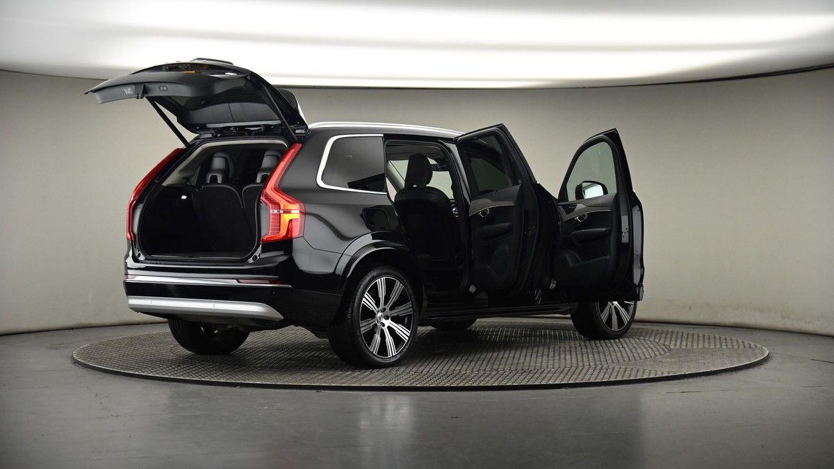 More views of Volvo XC90