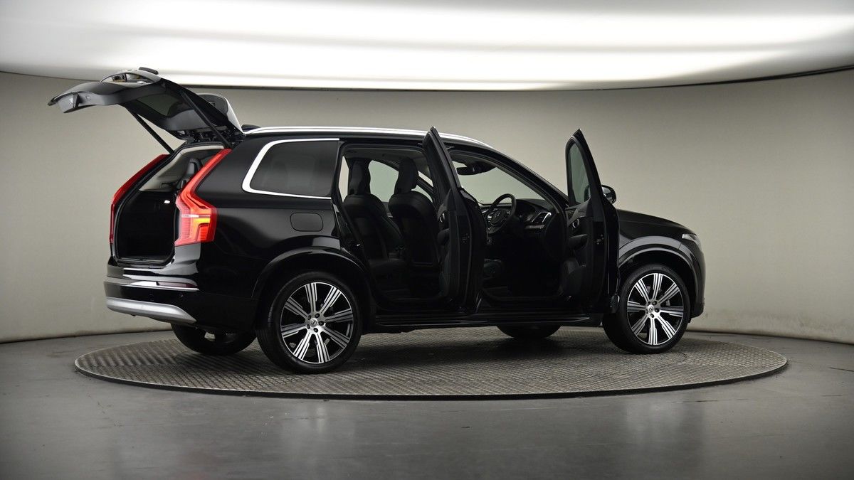 More views of Volvo XC90