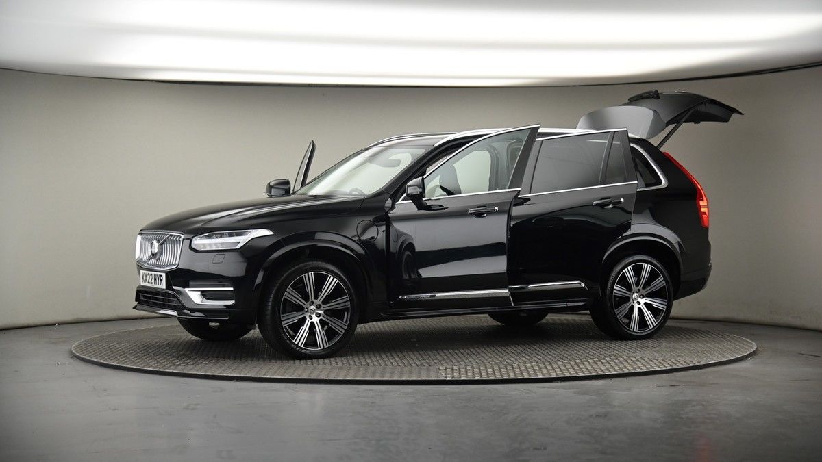 More views of Volvo XC90