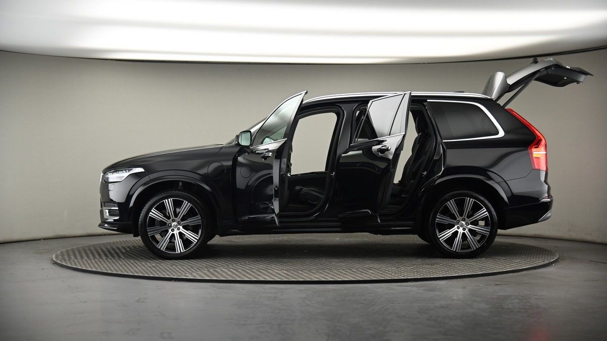 More views of Volvo XC90