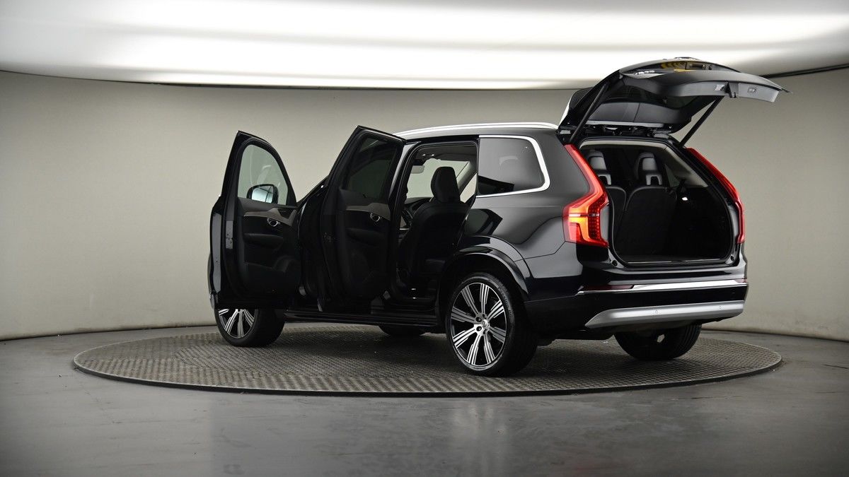 More views of Volvo XC90