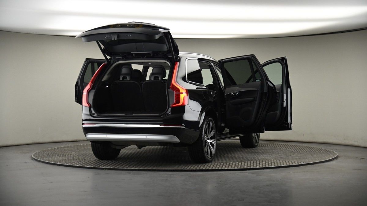 More views of Volvo XC90