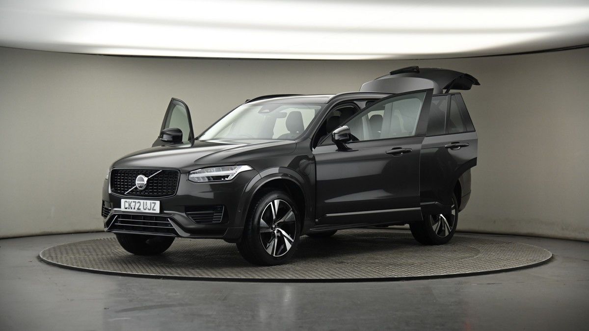 More views of Volvo XC90