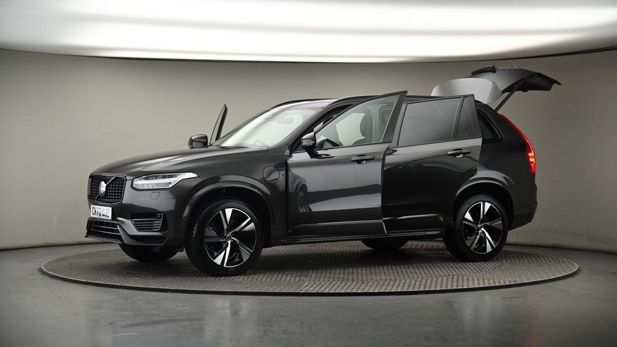 More views of Volvo XC90