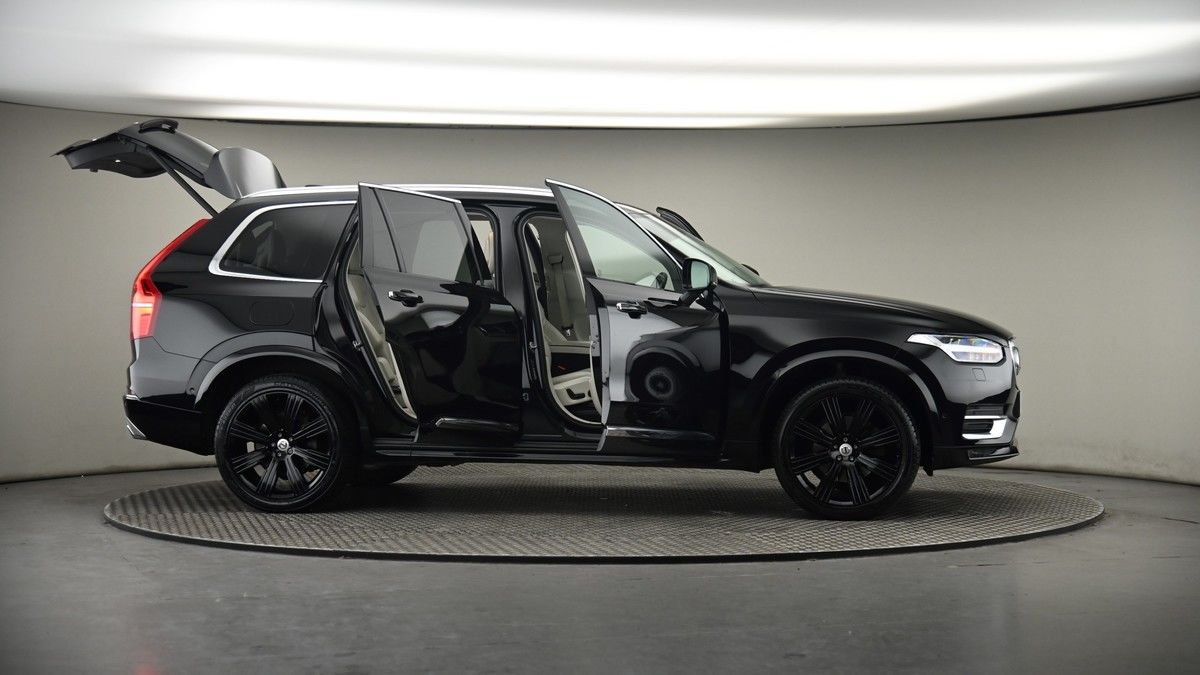 More views of Volvo XC90