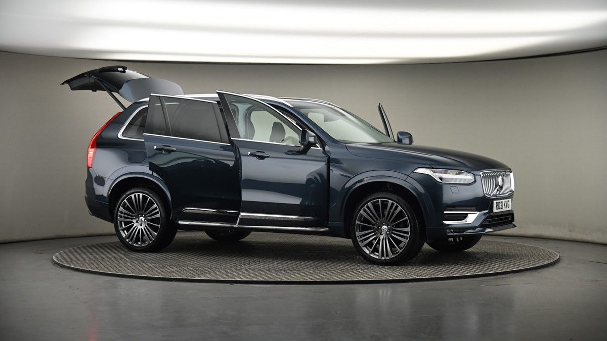 More views of Volvo XC90