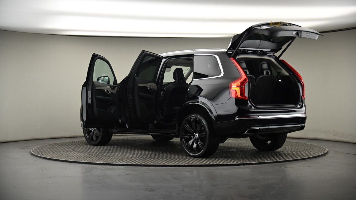 More views of Volvo XC90