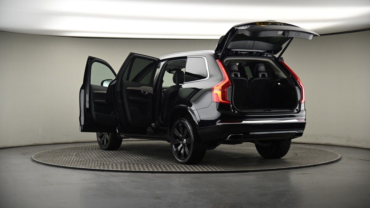 More views of Volvo XC90