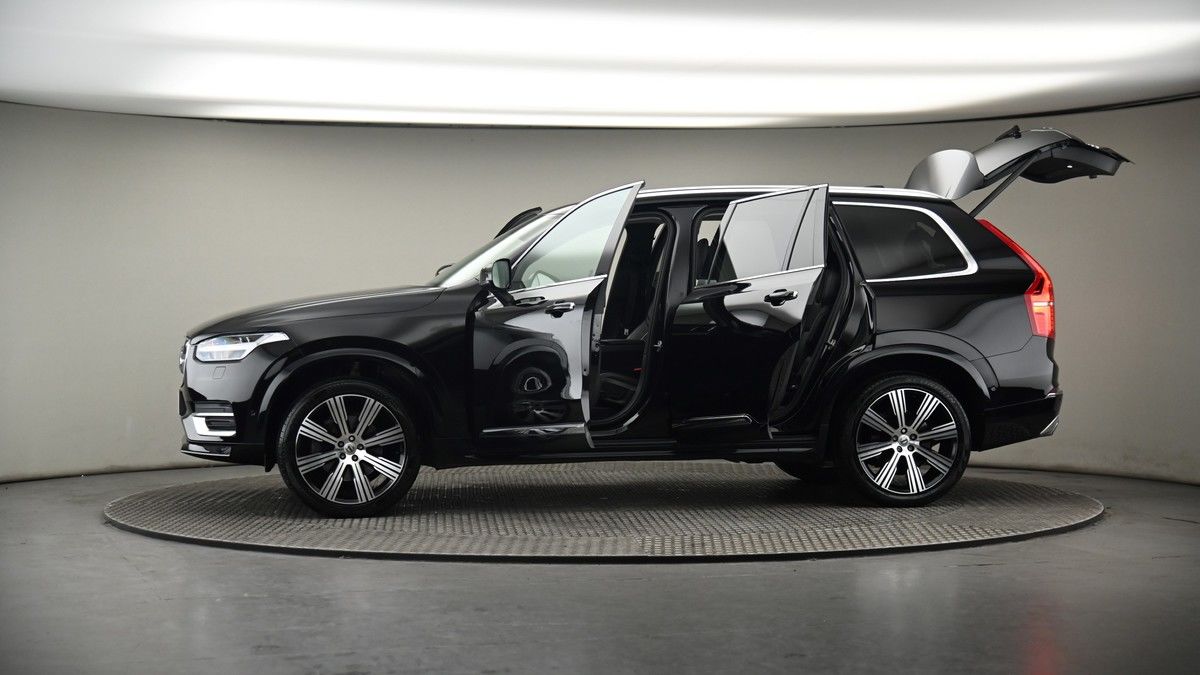 More views of Volvo XC90