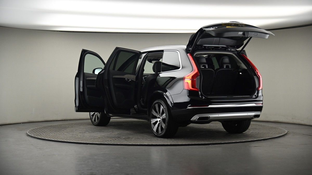 More views of Volvo XC90