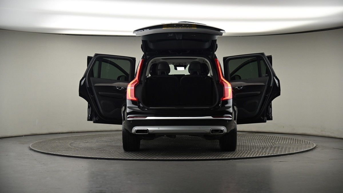 More views of Volvo XC90