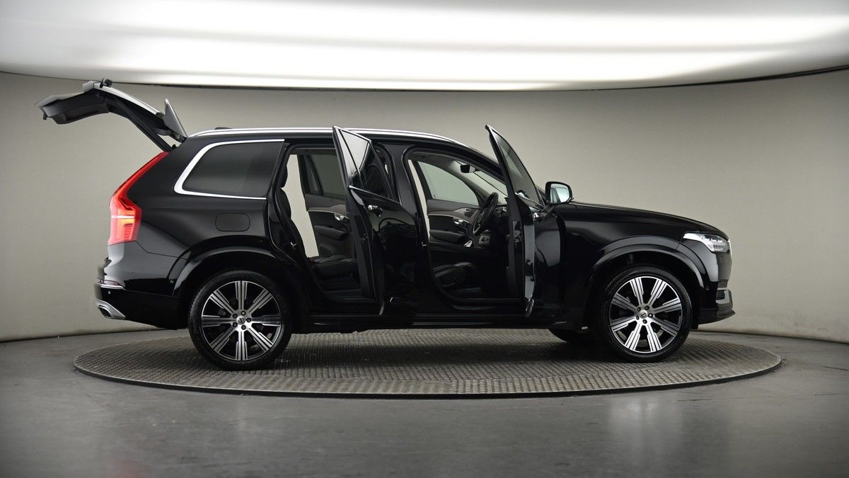 More views of Volvo XC90