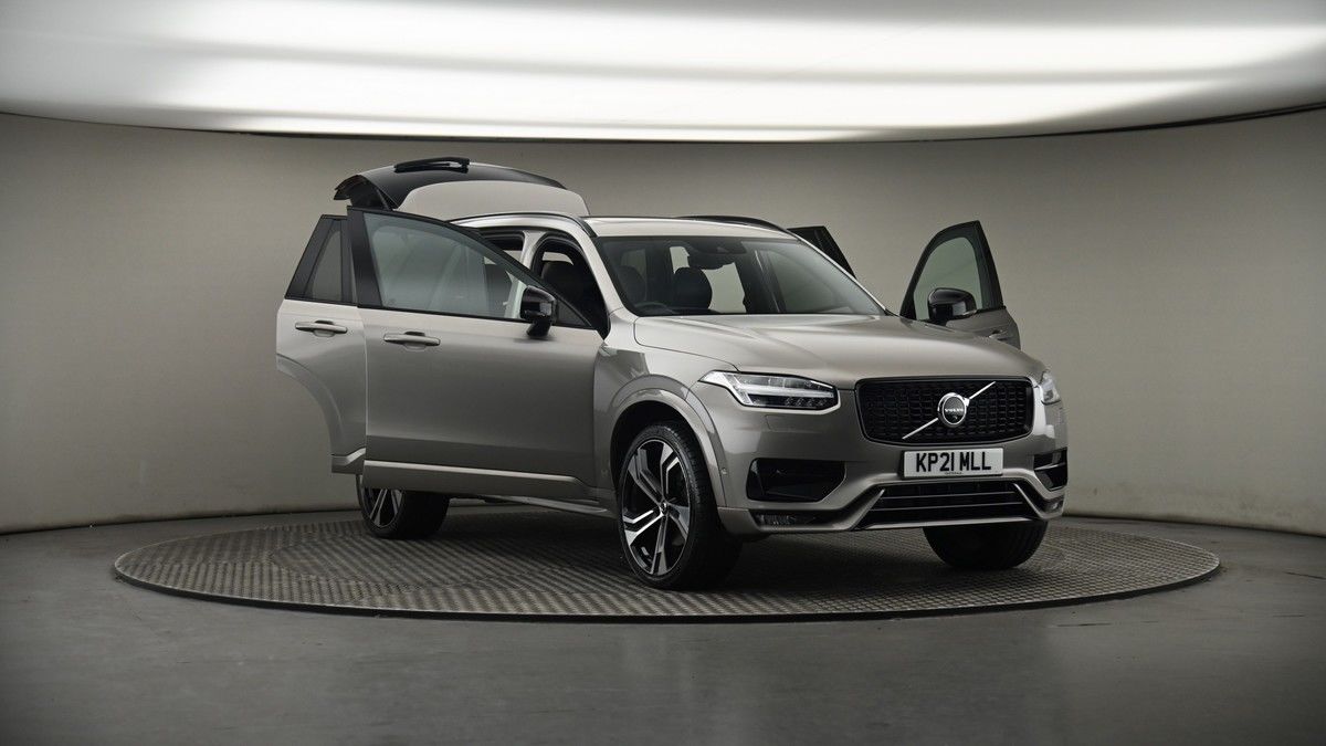 More views of Volvo XC90