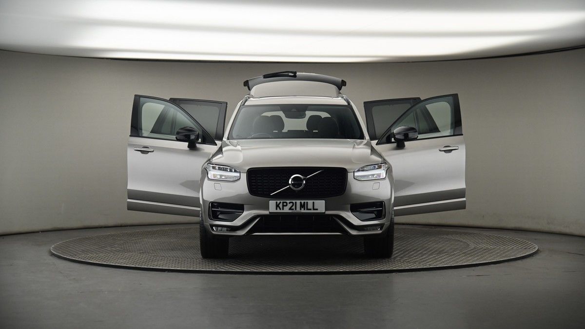 More views of Volvo XC90