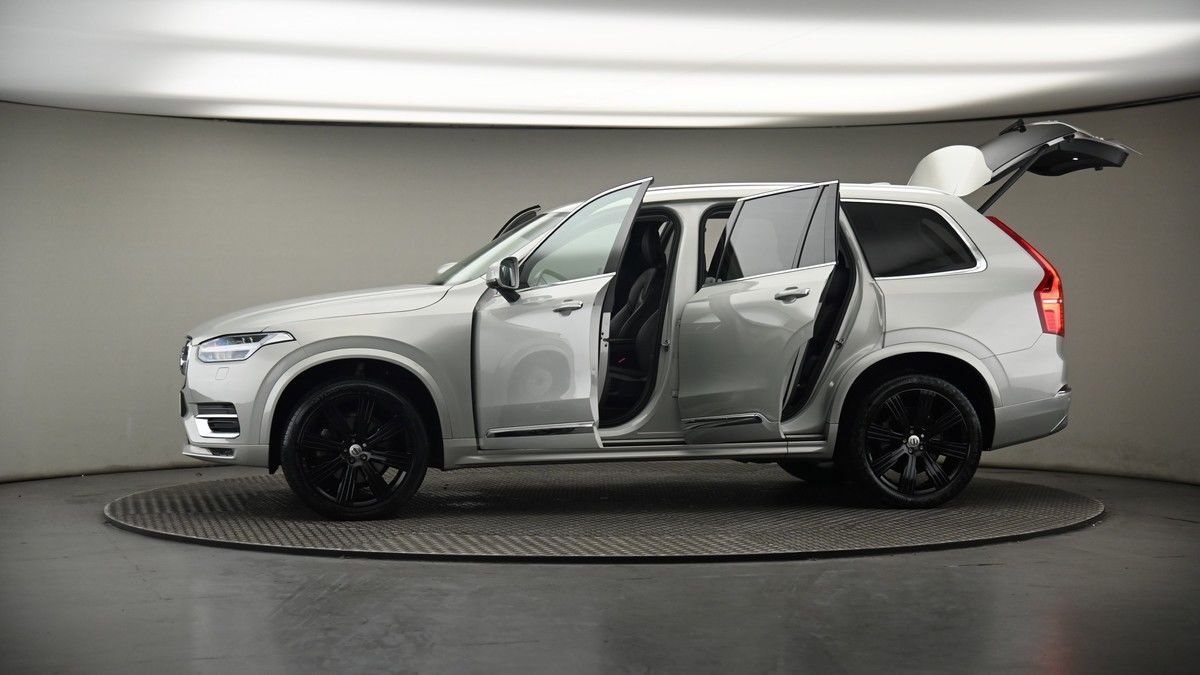 More views of Volvo XC90