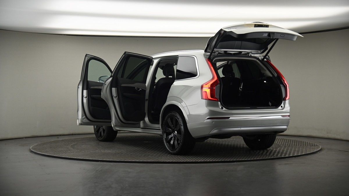 More views of Volvo XC90