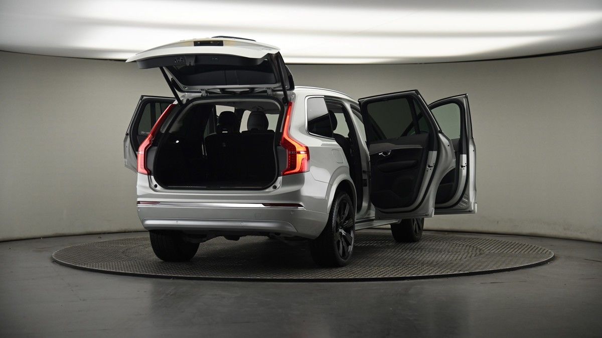 More views of Volvo XC90