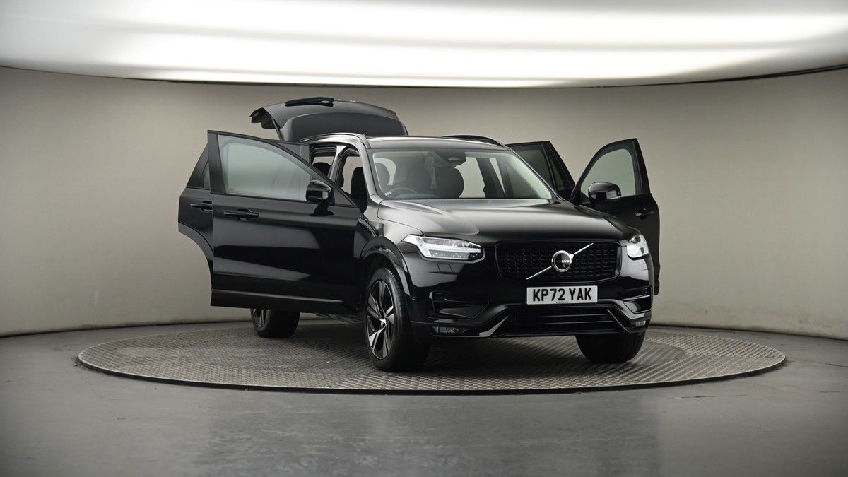 More views of Volvo XC90