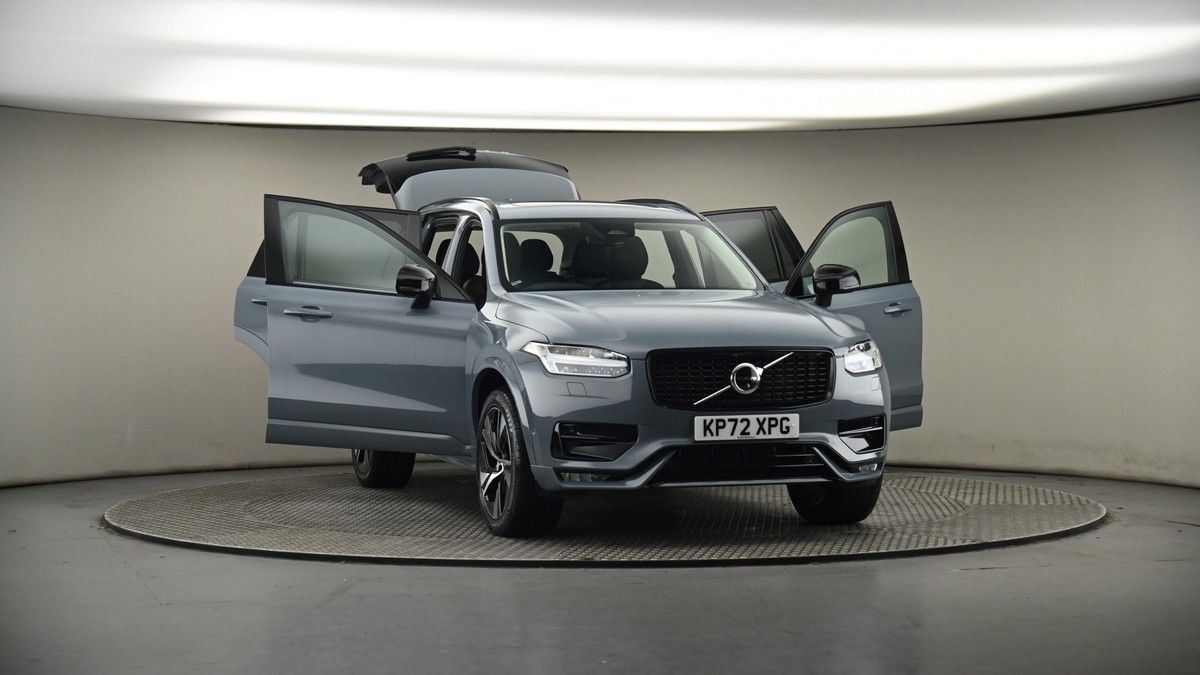 More views of Volvo XC90