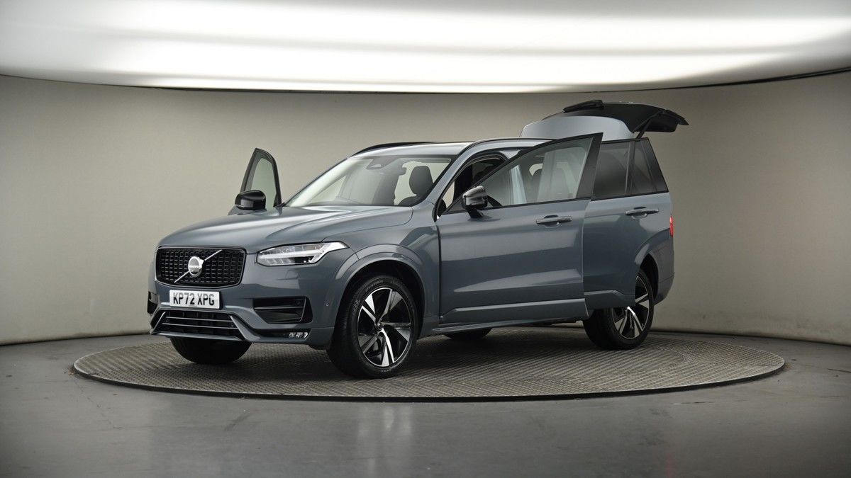 More views of Volvo XC90