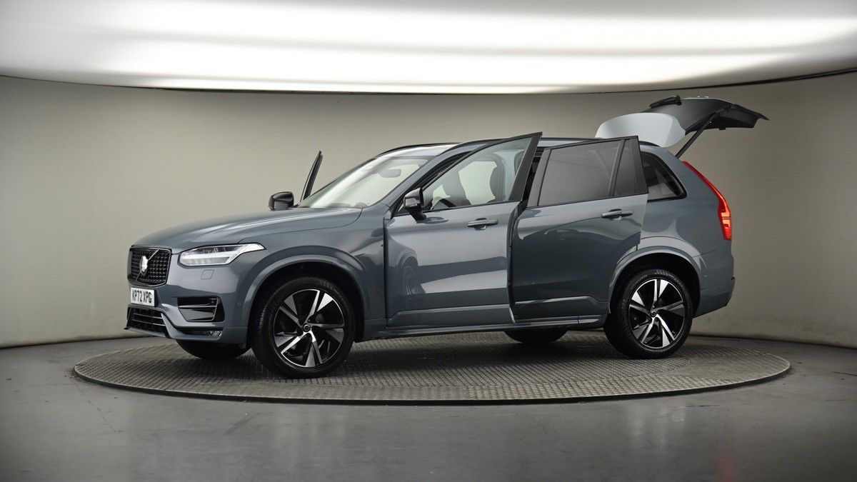 More views of Volvo XC90