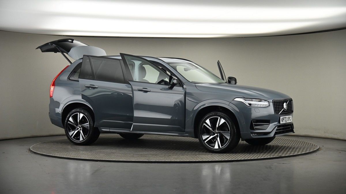 More views of Volvo XC90