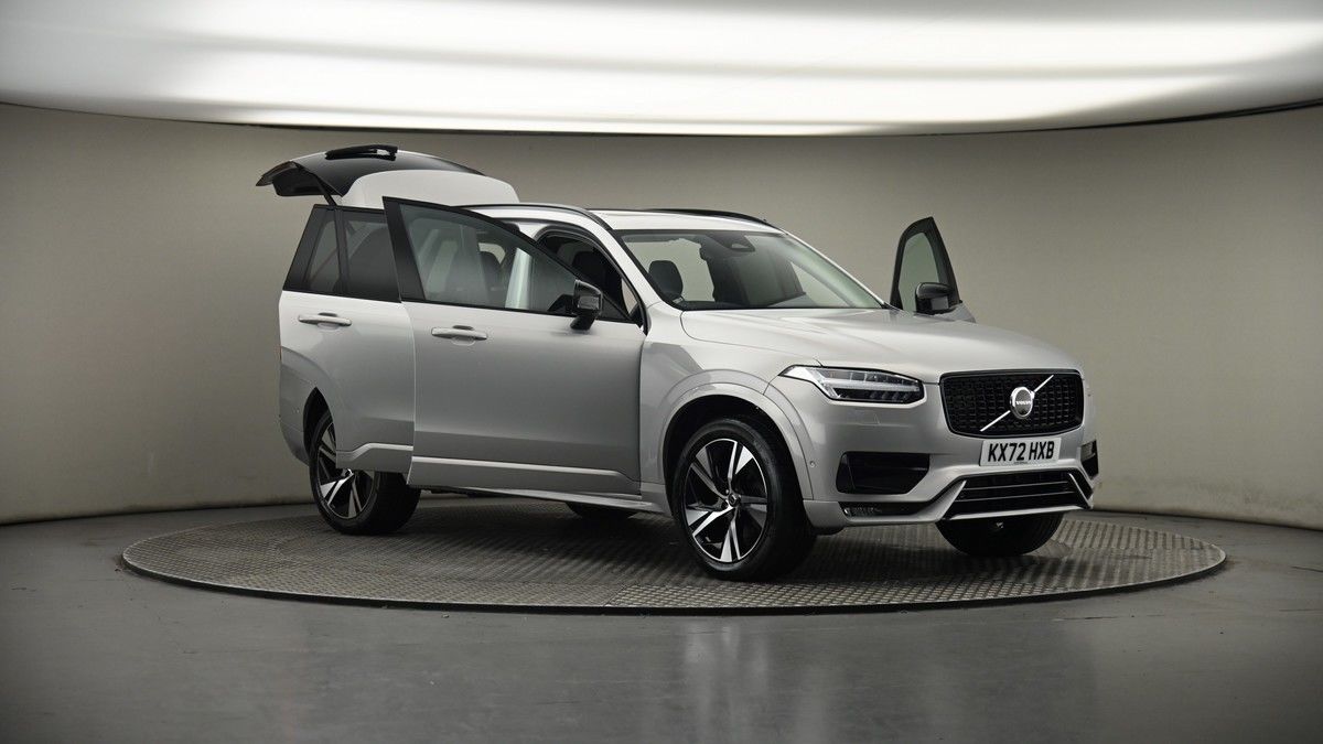 More views of Volvo XC90