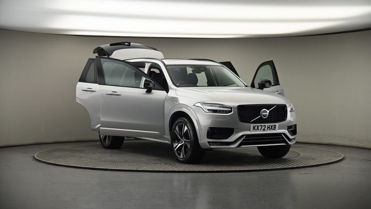 More views of Volvo XC90