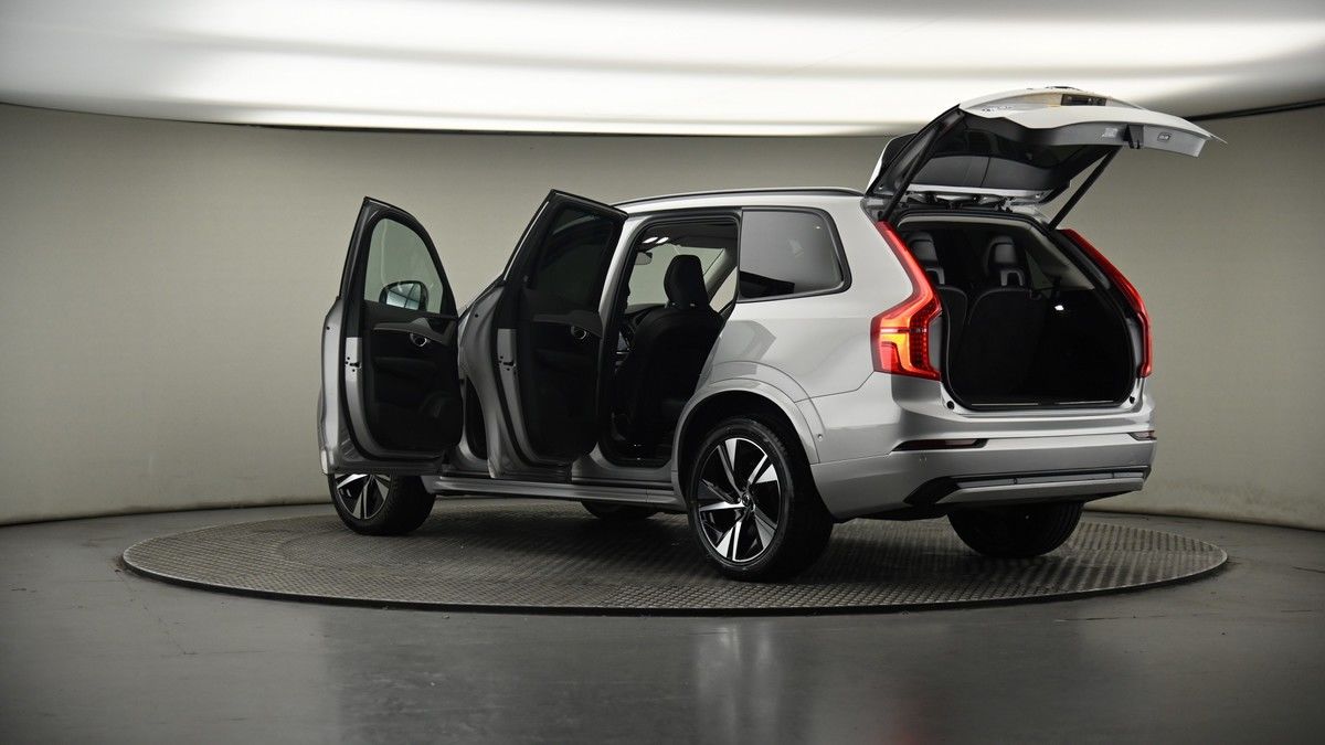 More views of Volvo XC90