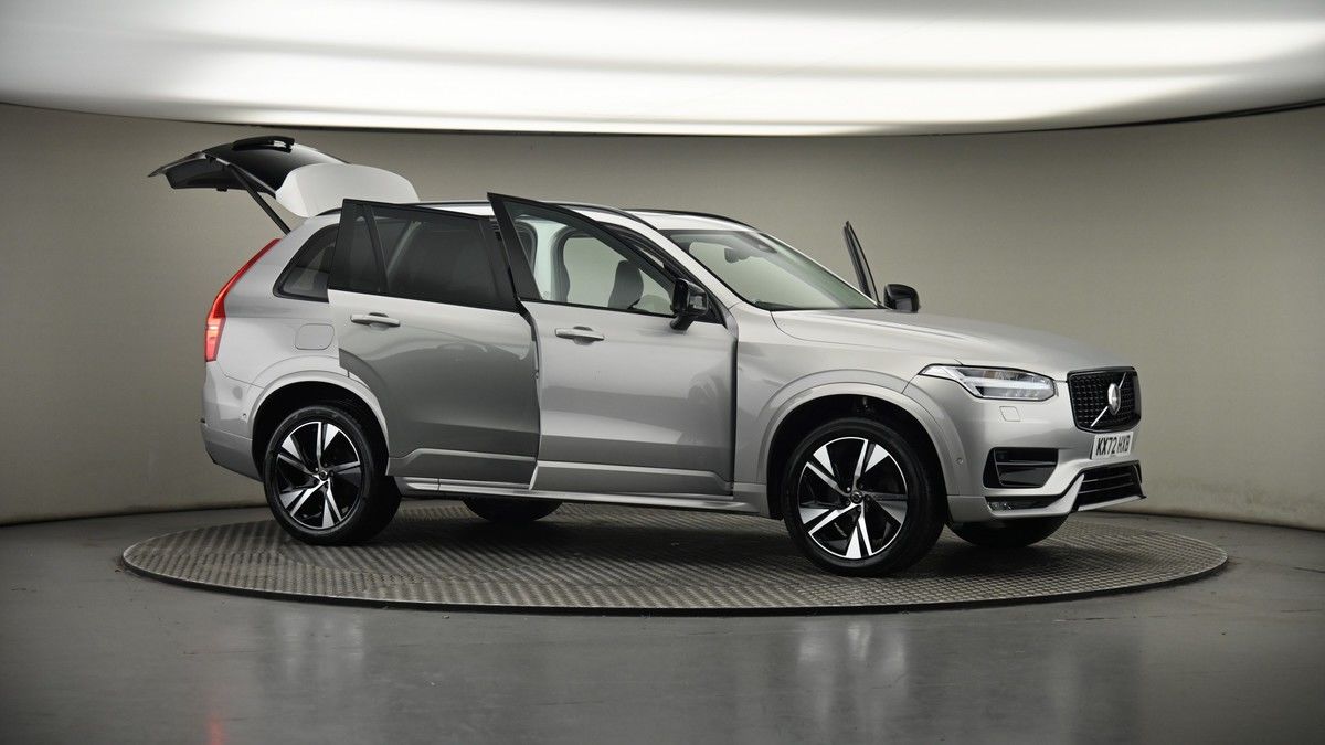 More views of Volvo XC90