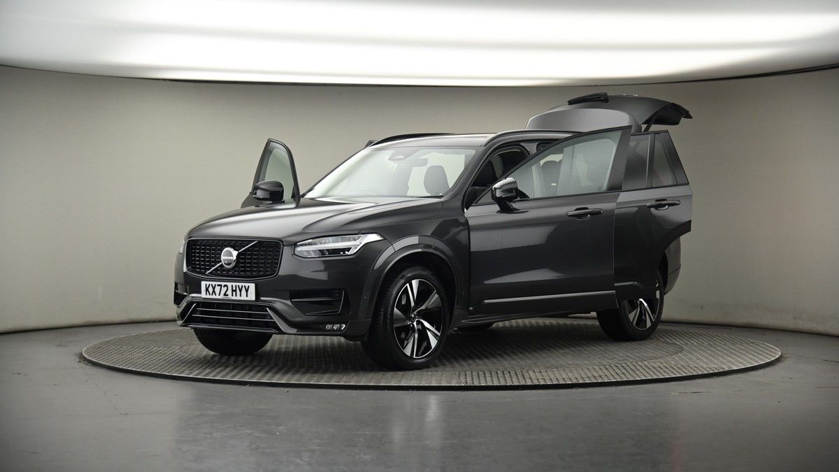 More views of Volvo XC90