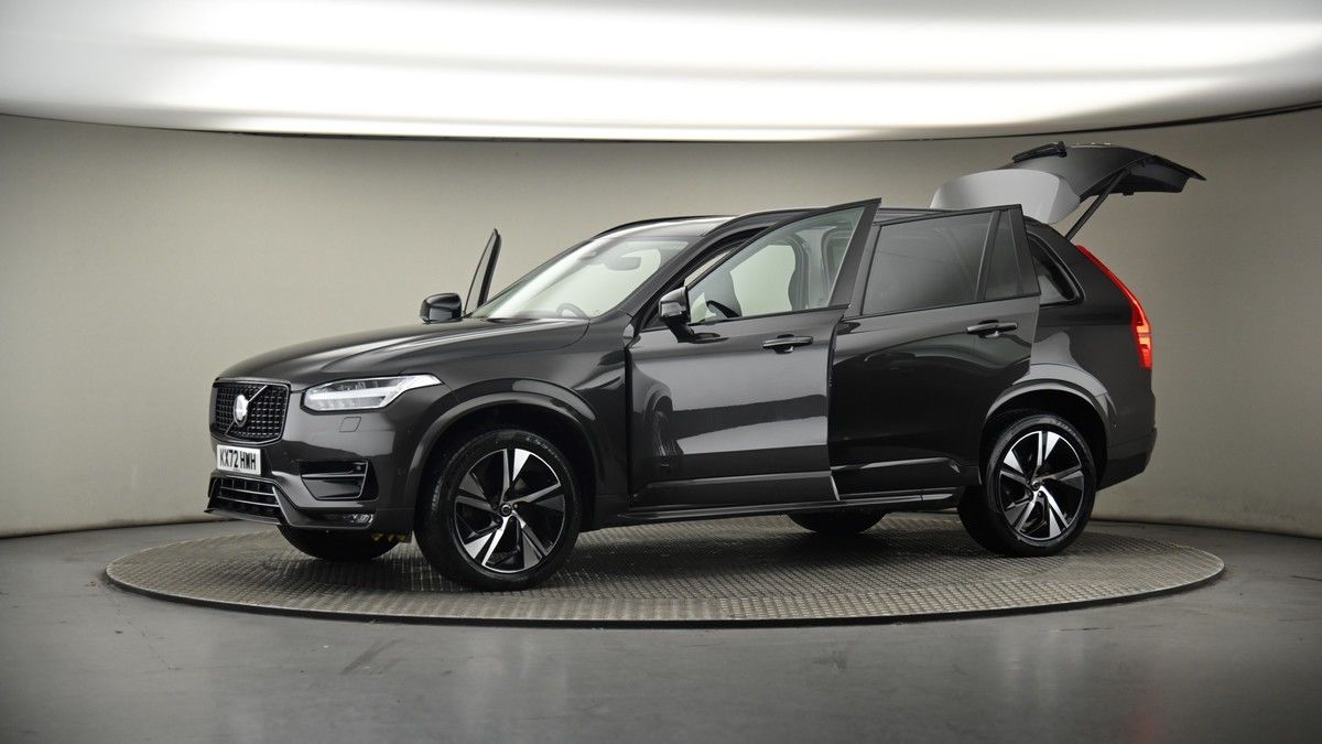 More views of Volvo XC90