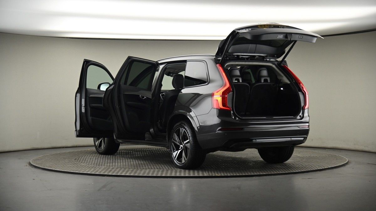 Volvo XC90 Image 8