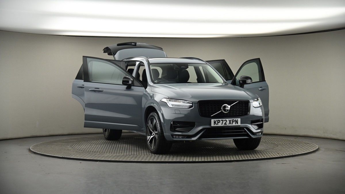 More views of Volvo XC90