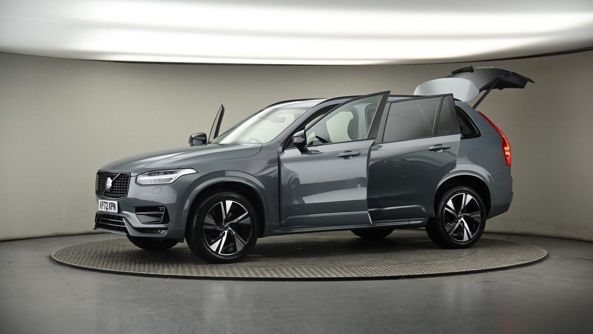 More views of Volvo XC90