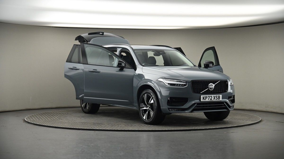 More views of Volvo XC90